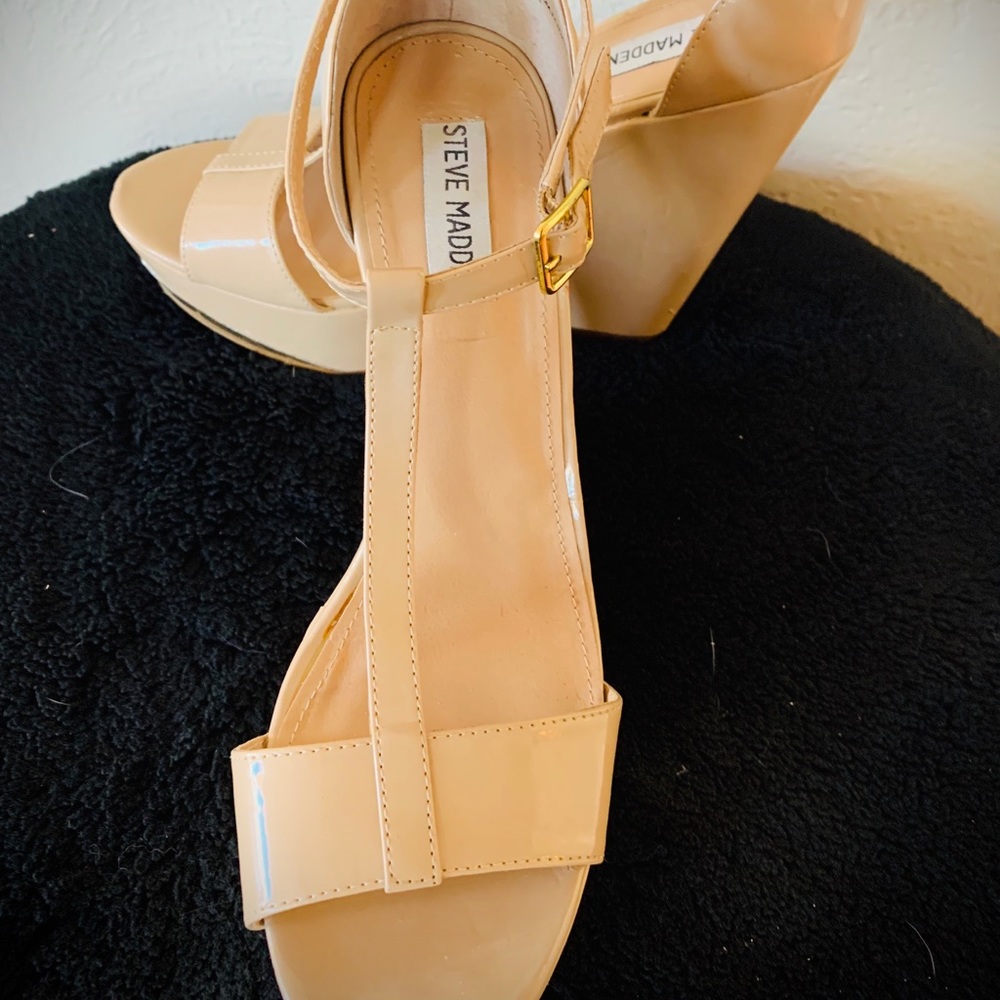 High heel sandals for parties!